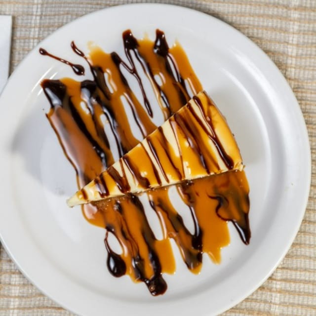Turtle cheesecake.